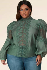 MOCK NECK SHEER LACE LANTER LONG SLEVE TOP.