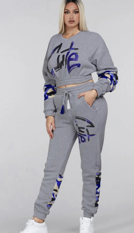 PULL OVER CROPP SWEATER AND JOGGER SET